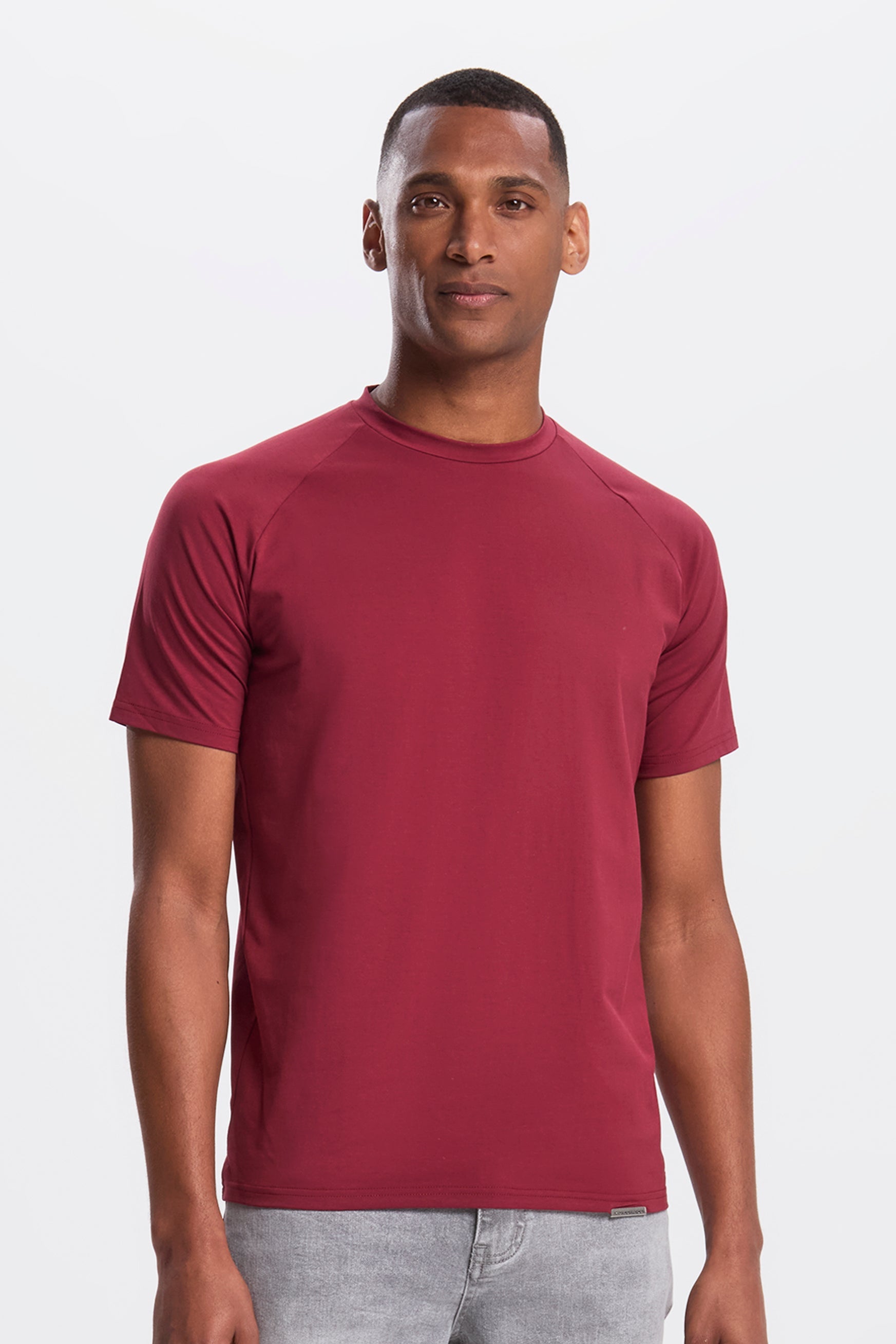#color_Cordovan Red