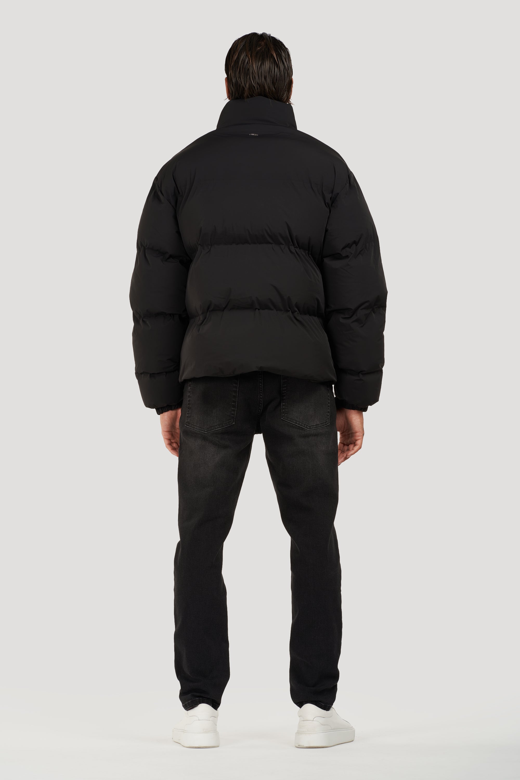 #color_Black