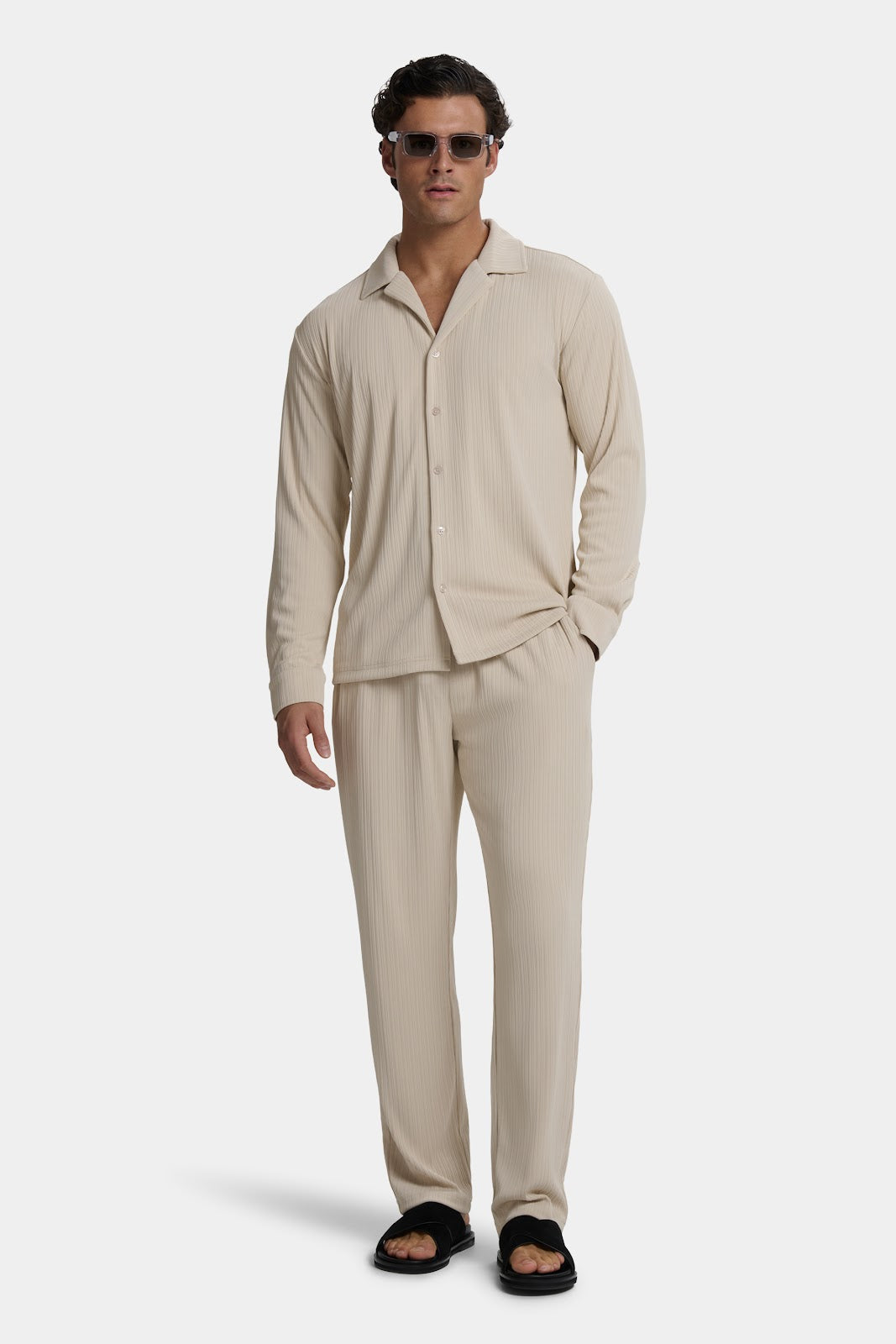 #color_Off White