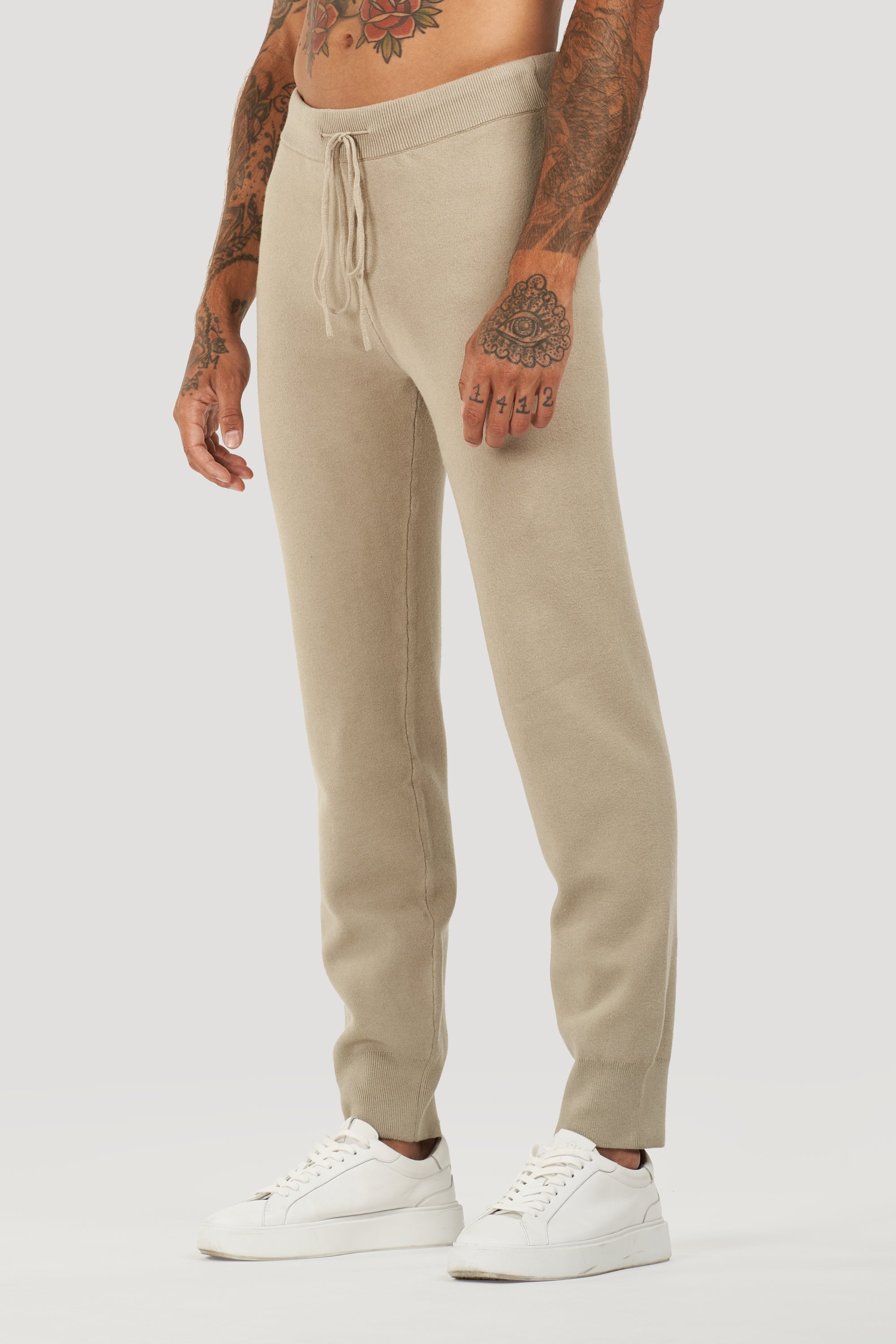 THE ELITE CASHMERE JOGGER