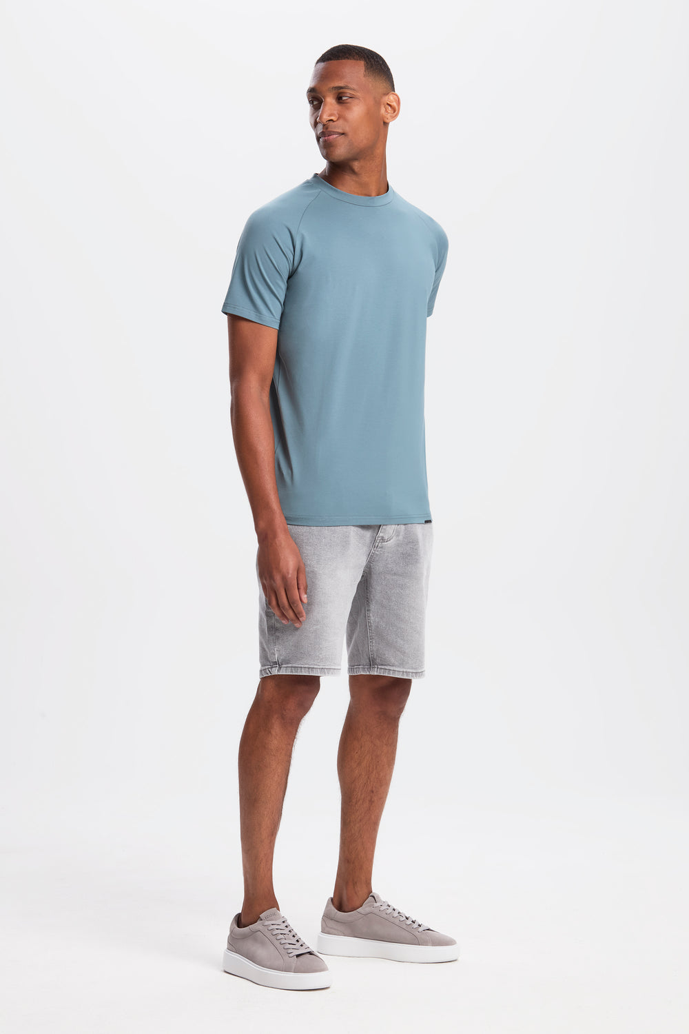 THE MUSCLE BASIC T-SHIRT