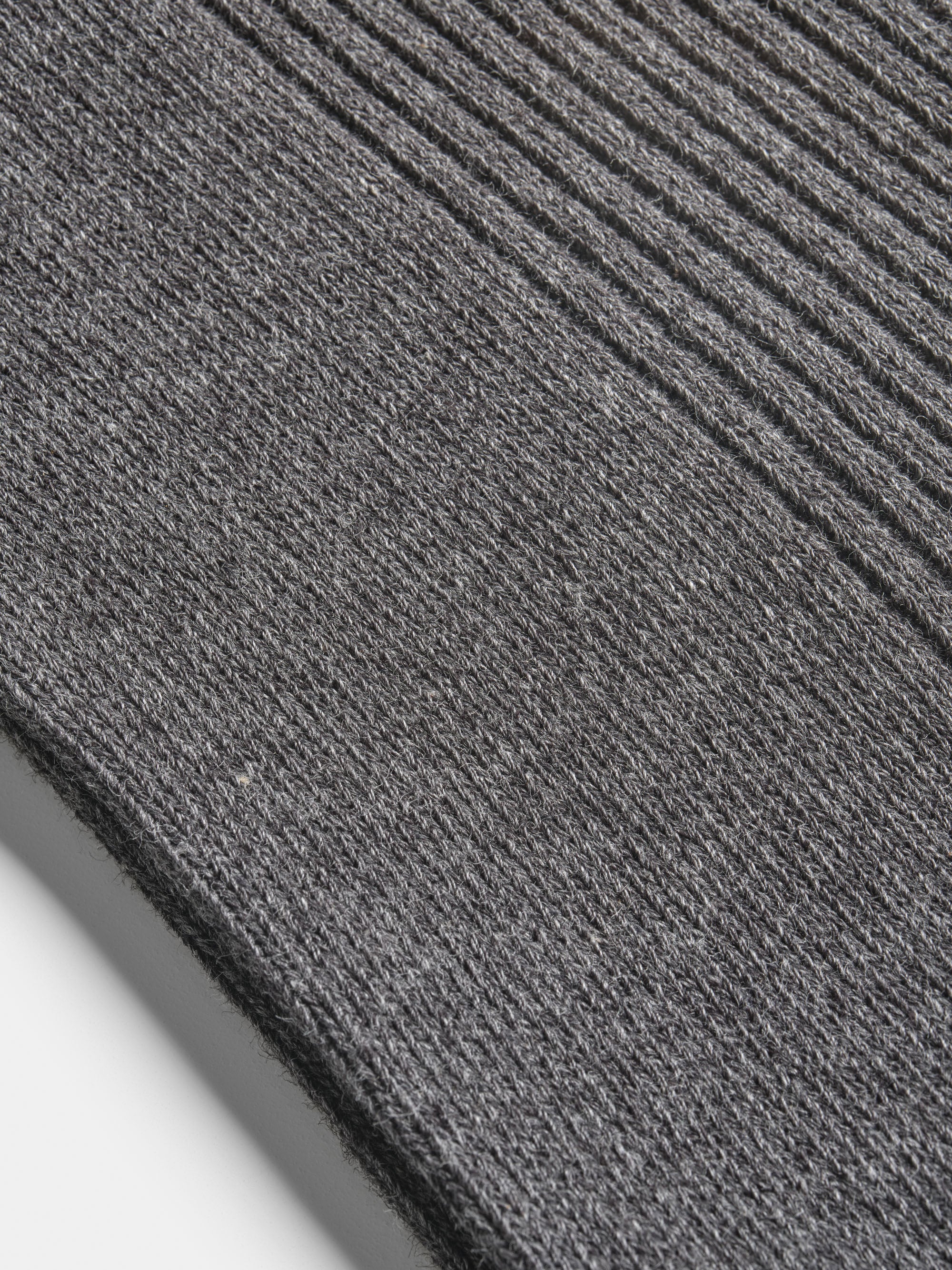 Color_Storm Grey