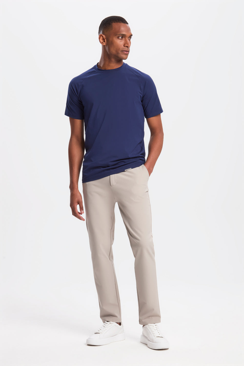 THE MUSCLE BASIC T-SHIRT