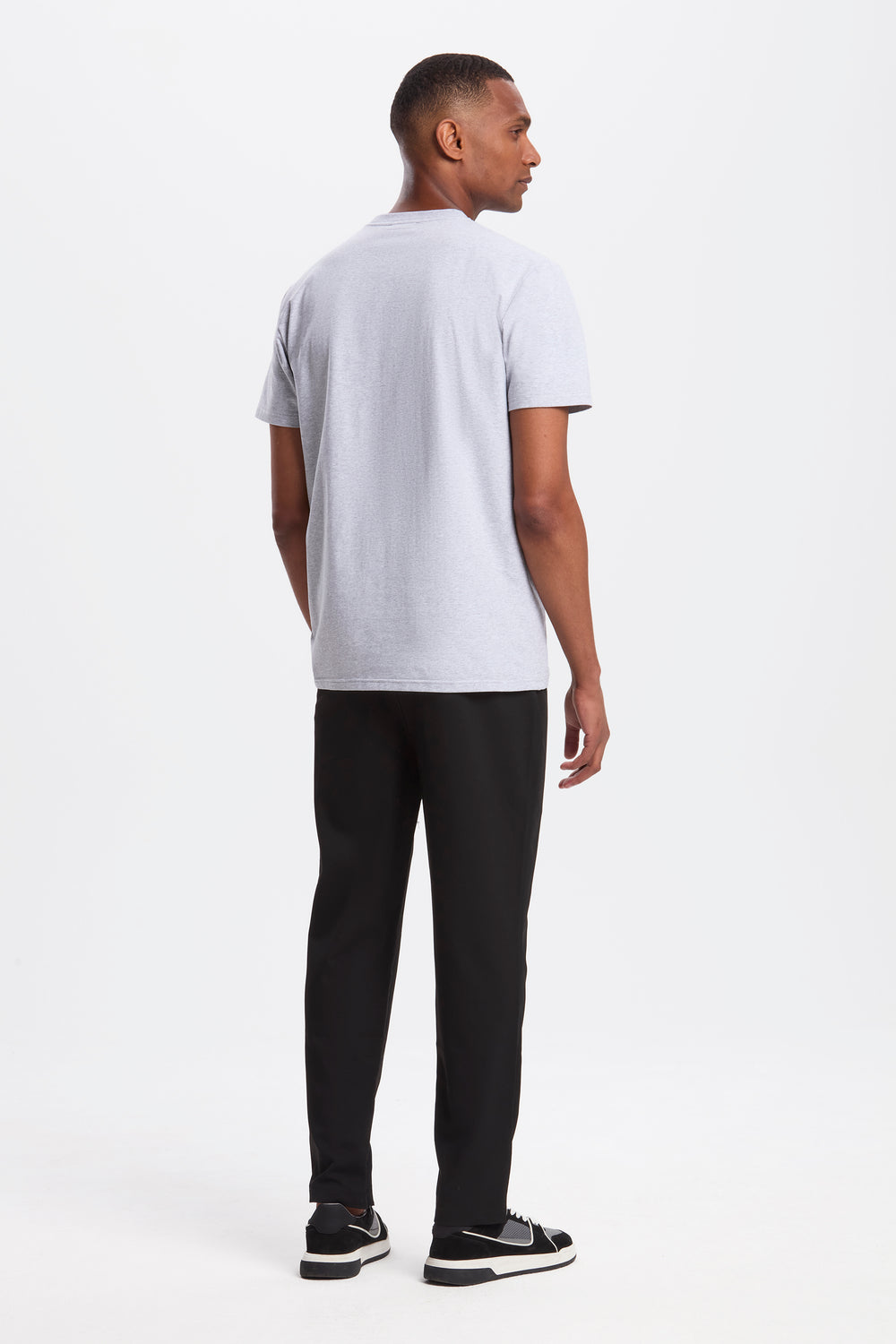 THE REGULAR T-SHIRT